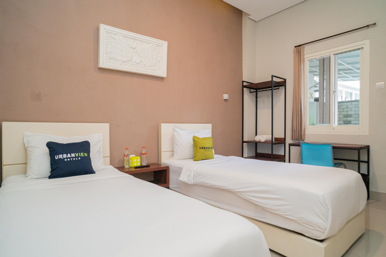 Bedroom 21