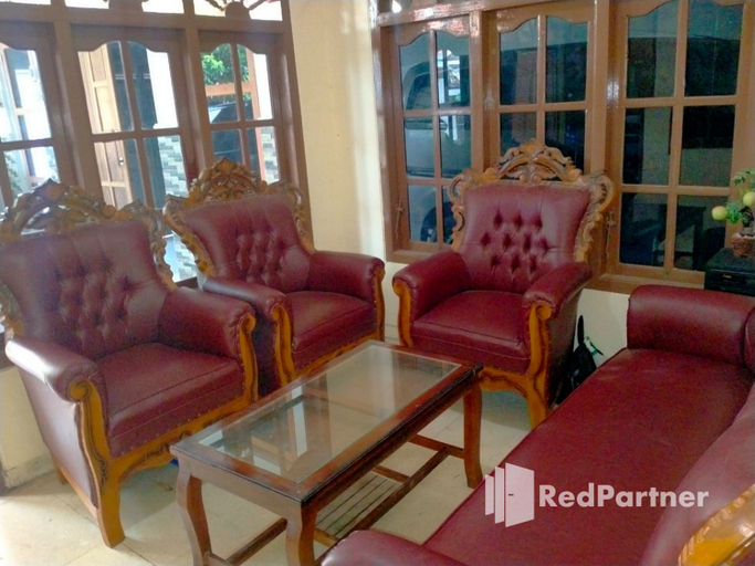 Public Area 5, Navisha Guest House Syariah near Exit Tol Batang RedPartner, Pekalongan