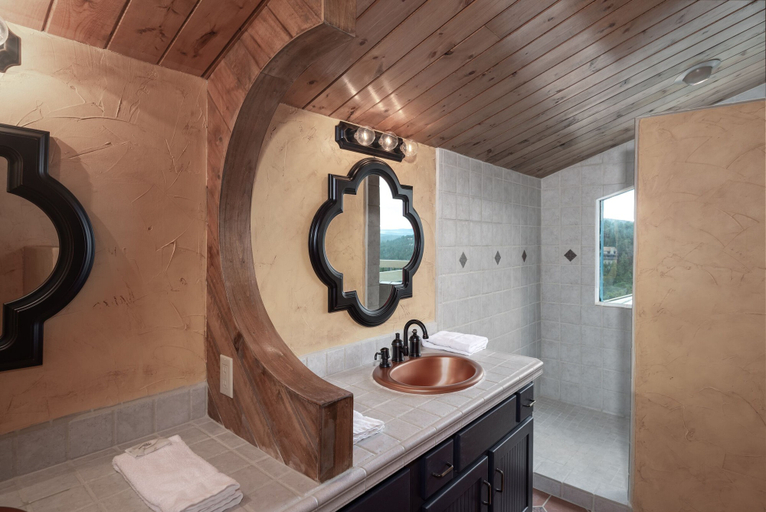 Bathroom 4, Sierra Sunset, Lincoln