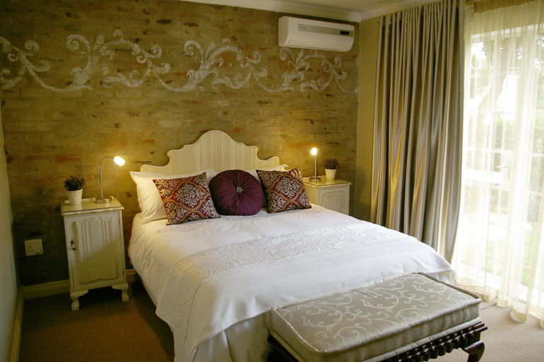 Bedroom 2, Anne's Place, Dr Kenneth Kaunda
