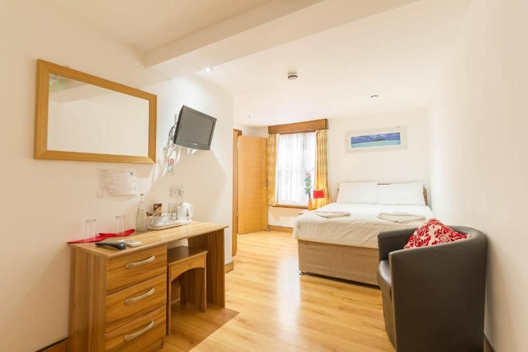 Bedroom 5, Brick Lane Hotel, London