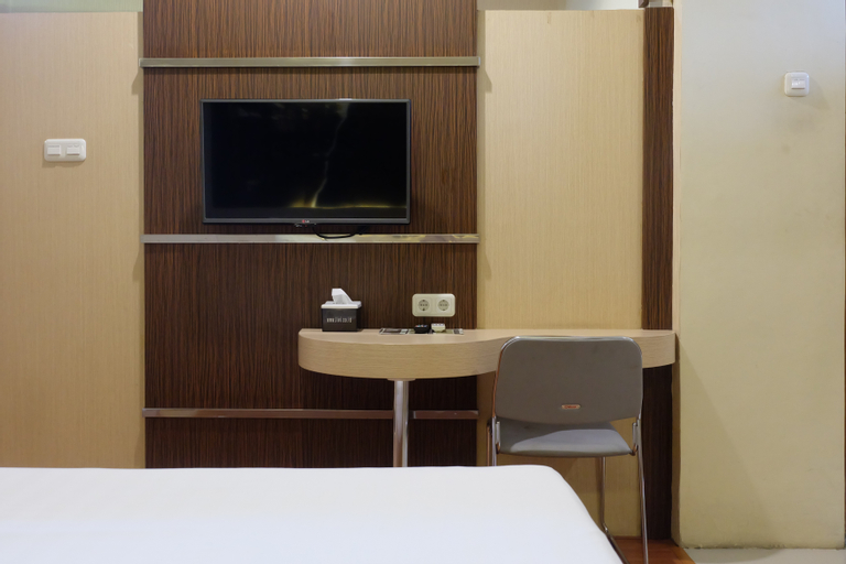 Amenities 13