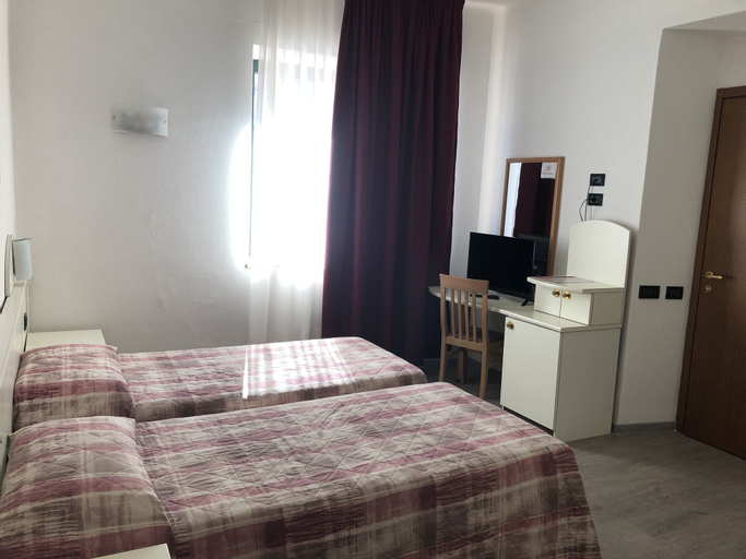 Bedroom 7