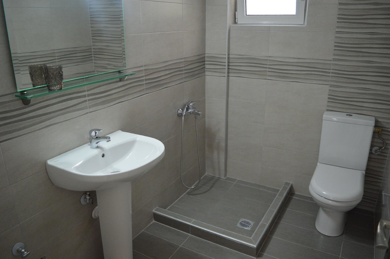 Bathroom, The Beach House 2, Ionian Islands