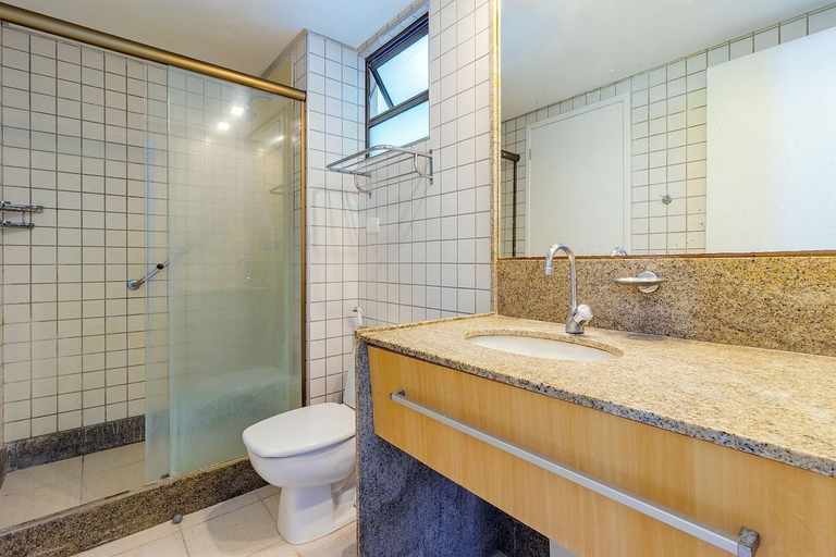 Bathroom 4, Beach Class Resort Muro Alto - Piscinas Naturais, Ipojuca