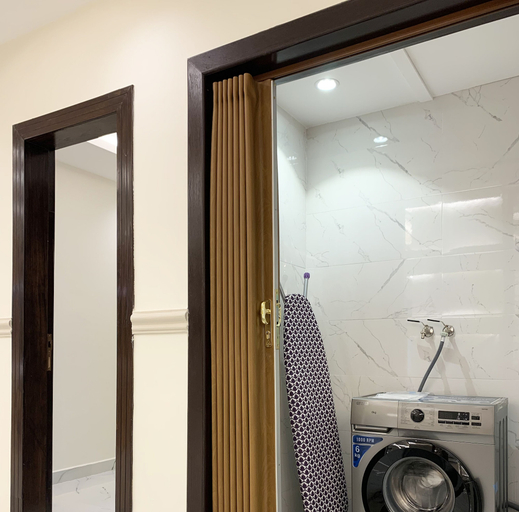 Bathroom 2, Ewa Alsolimania Disrict, Riyadh