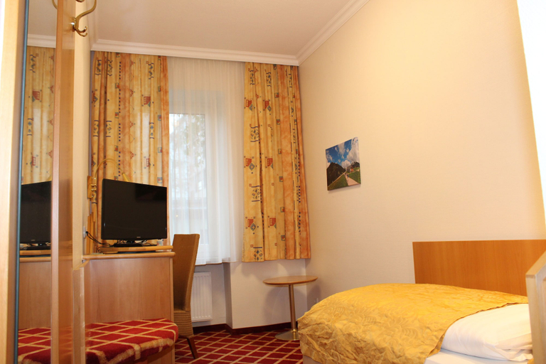 Bedroom 4, myMINGA4 - Hotel & serviced Apartments, München