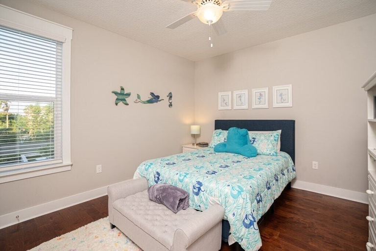 Bedroom, Gone Coastal, Saint Johns