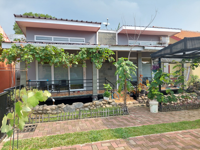 Exterior & Views 2, Pondok Wammy Syariah, Majalengka