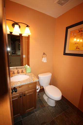 Bathroom 3, Crown Drive House, Summit