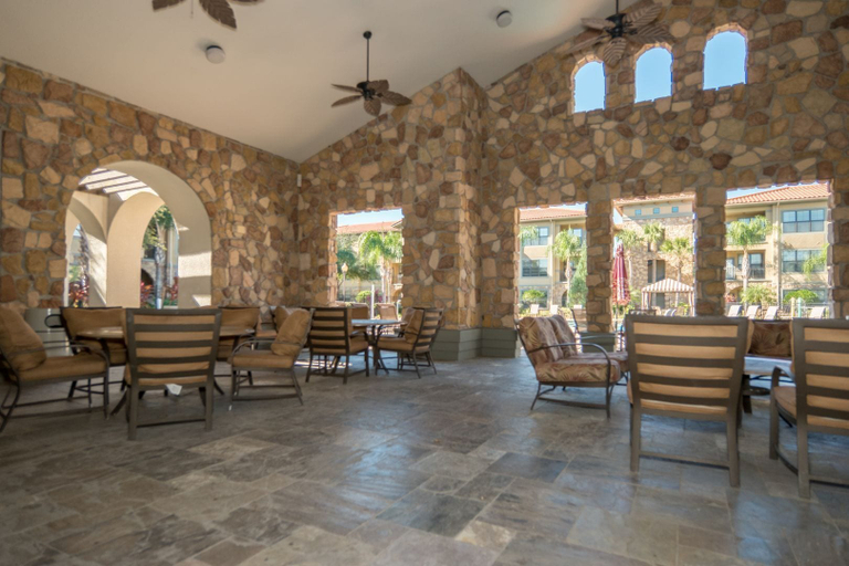 Food & Drinks, Bp914cp 3 Bedroom Condo in Bella Piazza, Polk