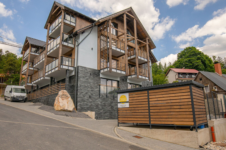 Exterior & Views 2, RentPlanet - Apartamenty Franciszkańska, Jelenia Góra