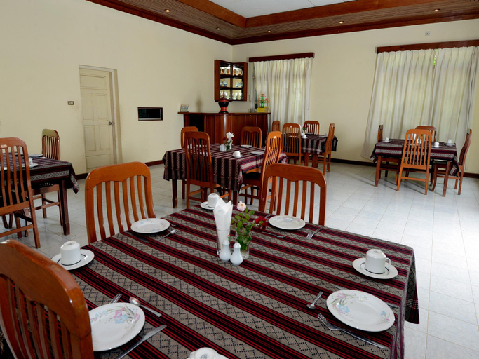 Food & Drinks 3, Kyaw Hotel Bagan, Myingyan