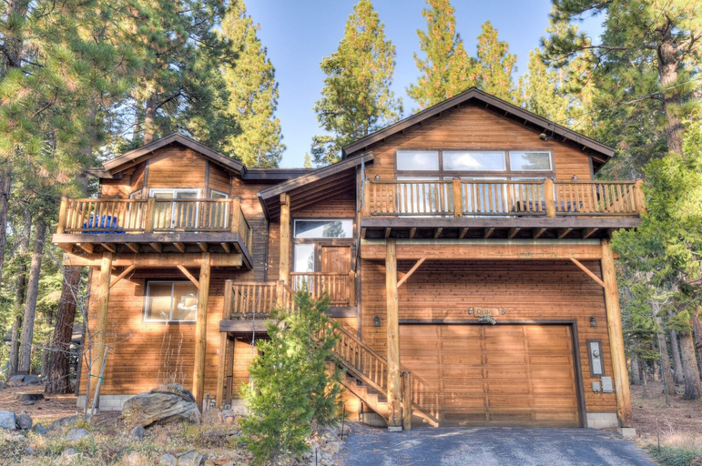 Exterior & Views, Canterbury Chalet, Placer