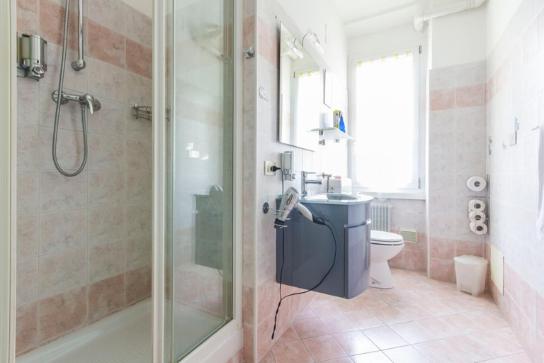 Bathroom 4, Bed & Breakfast Al Nettuno, Trento