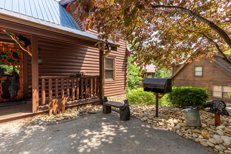 Exterior & Views 2, Firefly Nights, Sevier