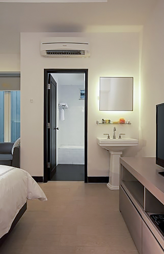 Bedroom 5, LeMansion Senopati, South Jakarta