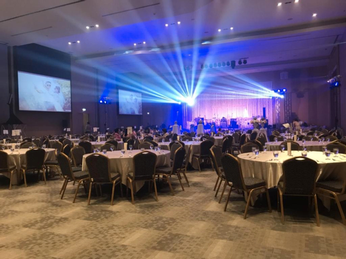 Business Facilities 15