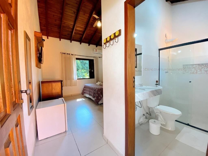 Bathroom 4, Pousada Parque da Mata, Parati