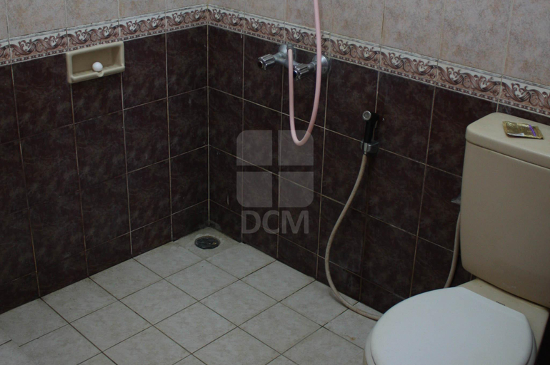 Bathroom 2, Villa Kota Bunga Camelia, Cianjur