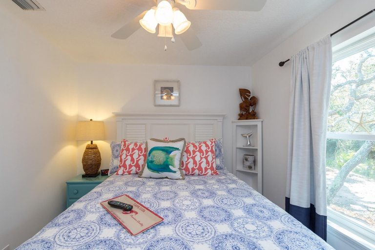 Bedroom 3, Copy of Island Breeze, Saint Johns