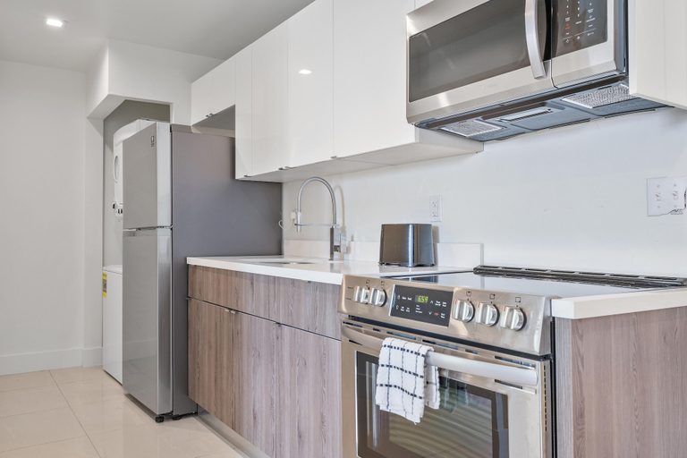Others 3, Miami Suite 310, Miami-Dade