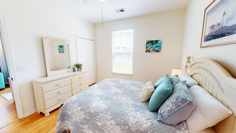 Bedroom 4, Sandpiper by Coastline Resorts, Brunswick