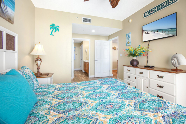 Bedroom 4, Sterling Reef 102, Bay