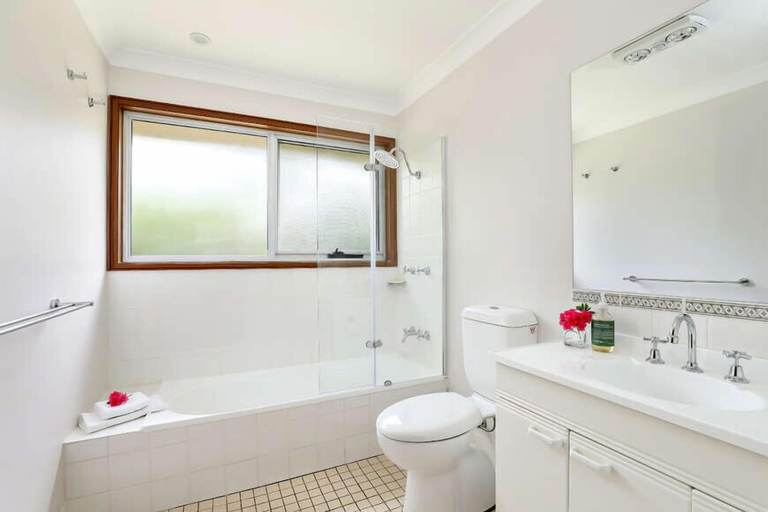 Bathroom 4, Mountain Den, Blue Mountains
