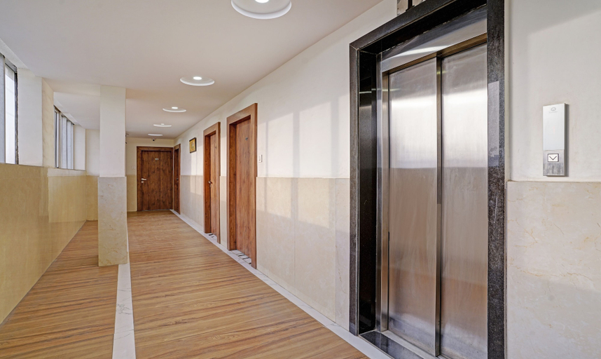 Public Area 3, Treebo Trend Hotel Sai Bansi Residency, Thane