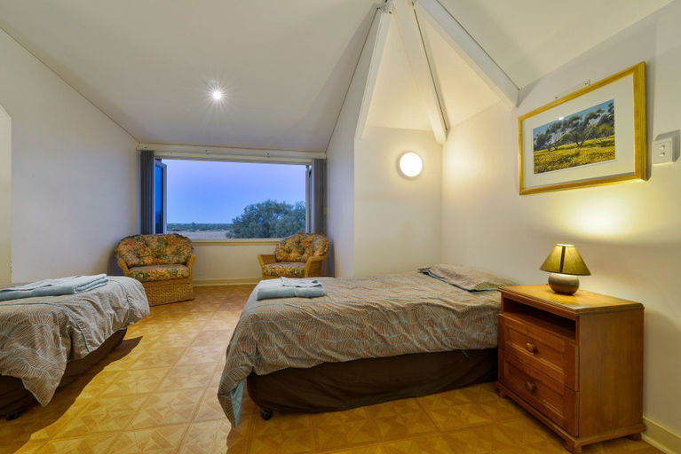 Bedroom 3, Osprey Holiday Village Unit 108, Exmouth