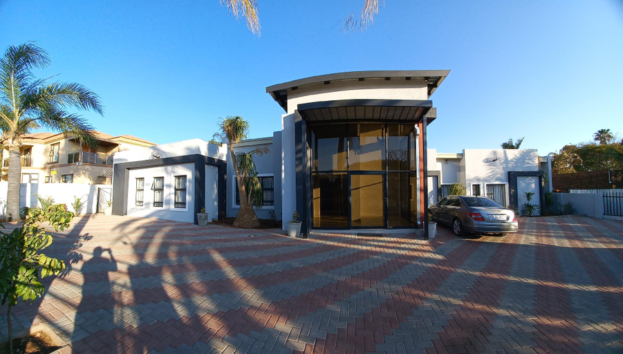 Exterior view, M n M Guesthouse Polokwane Central, Capricorn