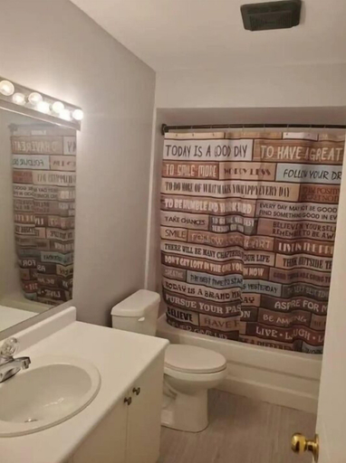 Bathroom, Farratti Homes, Peel