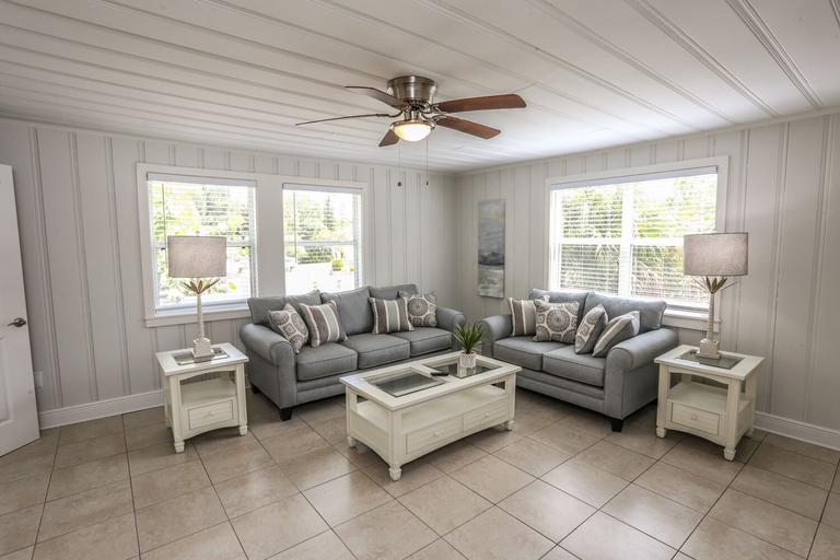 Others 4, 6050 Estero Blvd Villa B, Lee