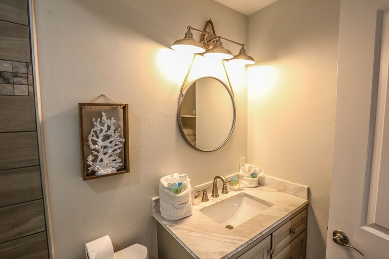 Bathroom 3, 6050 Estero Blvd Villa B, Lee