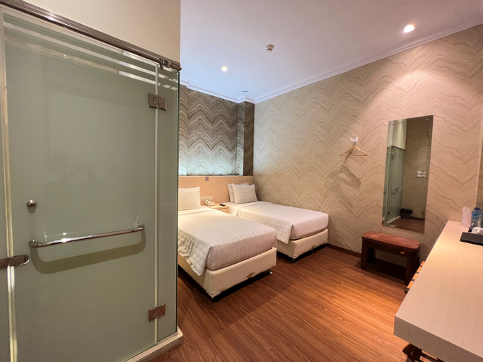 Bedroom 5, Grand Singgie Hotel, Tanjungbalai