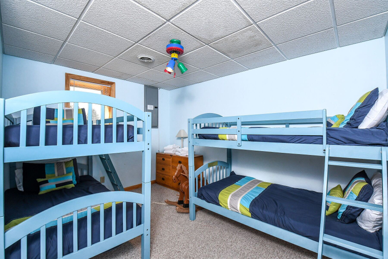 Bedroom 3, At Last, Garrett