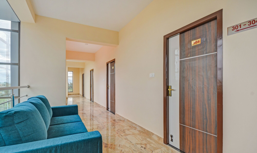 Public Area 2, Treebo Everest Residency Tidel Park, 15 Mins From Coimbatore International Airport, Coimbatore