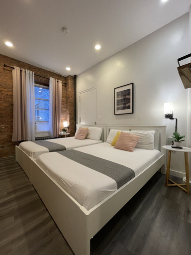 Bedroom 3, Hotel and the City, Empire State Building, New York