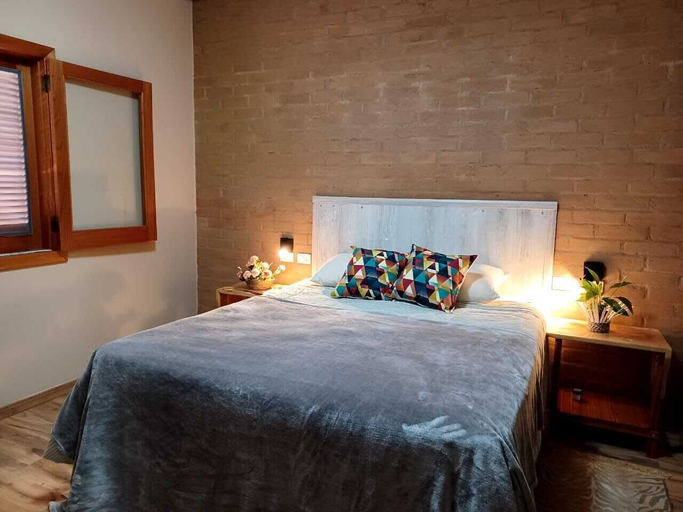 Bedroom 2, Sopro da Serra, Gonçalves
