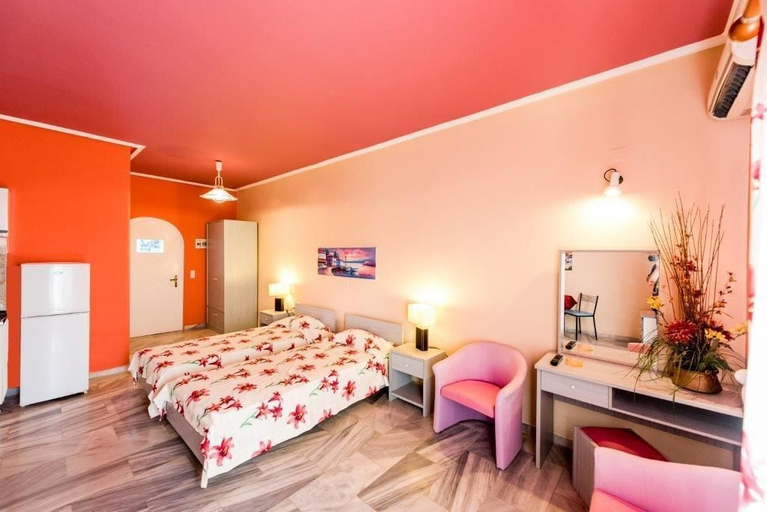 Bedroom 3, Ammes Hotel, Ionian Islands