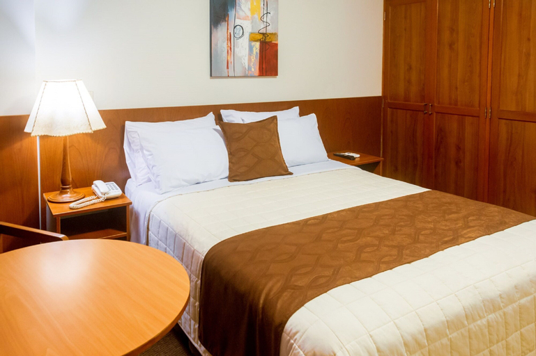 Bedroom 3, Hotel Carmel, Lima