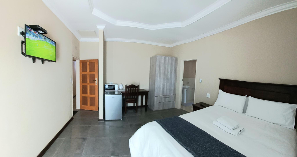 2, M n M Guesthouse Polokwane Central, Capricorn