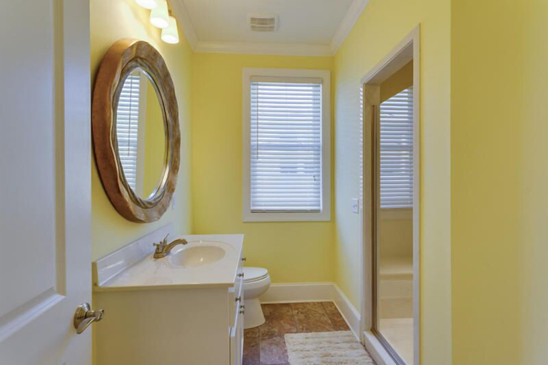 Bathroom 4, 449 Tarpon Blvd, Beaufort