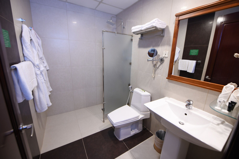 Bedroom 5, Grand Safir, Manama