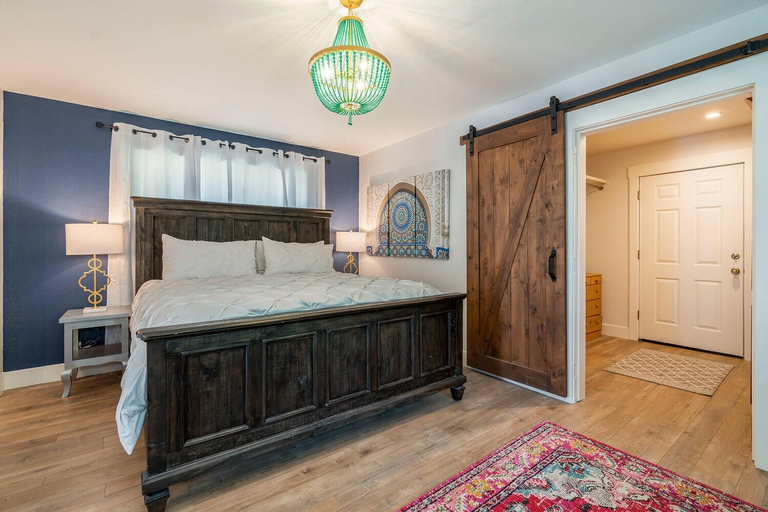 Bedroom 4, Lakin it Easy, Nevada