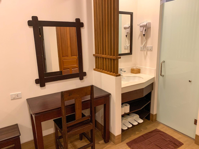 Bathroom 2, Riverside Guesthouse Luang Prabang, Luang Prabang