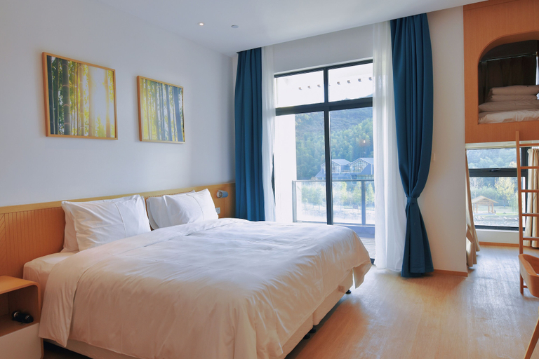 Bedroom 3, Yixing Academy, Wuxi