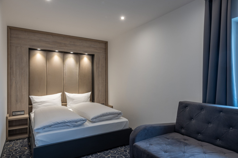 Bedroom 3, The StayCation, Böblingen