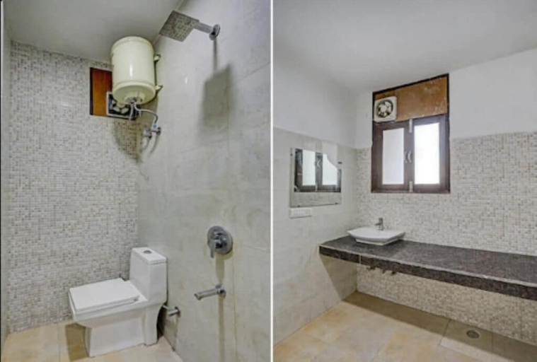 Bedroom 5, The Pinaki Residency, Delhi